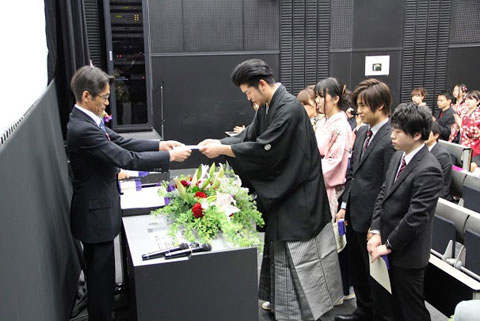 平成24年度日本大学芸術学部学位記授与式の報告 Nudn